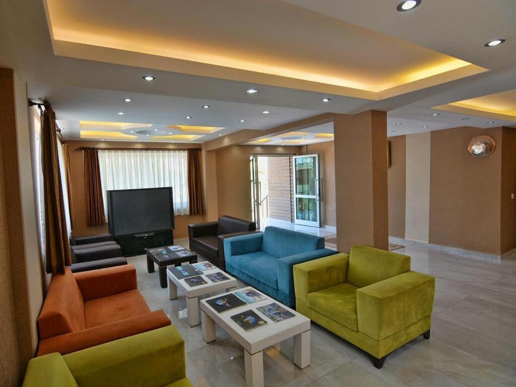 Airport Guelluek Otel Milas المظهر الخارجي الصورة